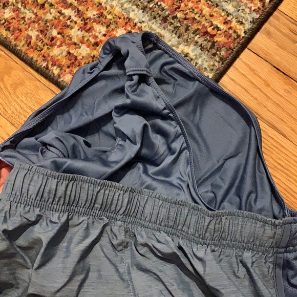 NWT Nike Women's Tempo Running Shorts - Picture 7 of 7